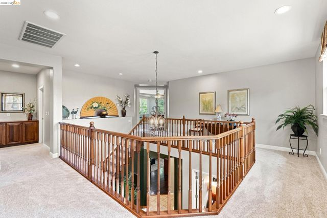 325 San Marino Ln, Brentwood, CA 94513