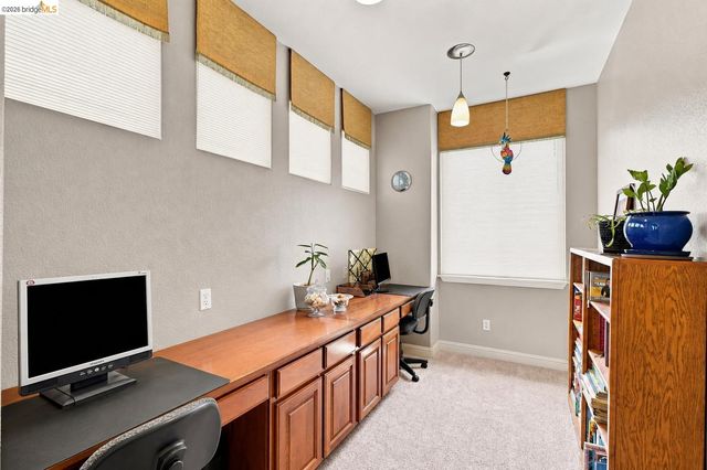 325 San Marino Ln, Brentwood, CA 94513