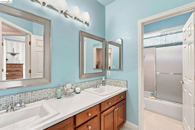 325 San Marino Ln, Brentwood, CA 94513