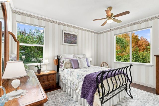 325 San Marino Ln, Brentwood, CA 94513