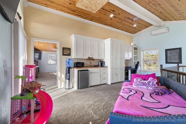 2451 E End, Madill, OK 73446