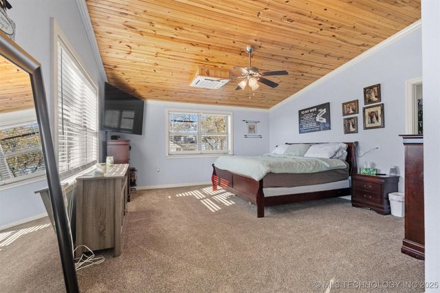 2451 E End, Madill, OK 73446