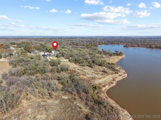 2451 E End, Madill, OK 73446