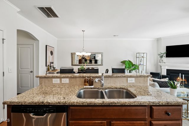 16 Daly Court, Durham, NC 27705