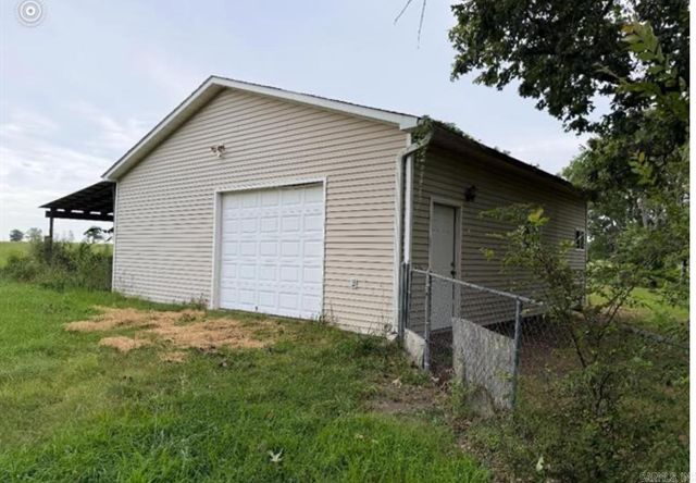 26 Barney Road, Enola, AR 72047