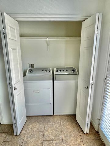 2419 Allred DR A, Austin, TX 78748