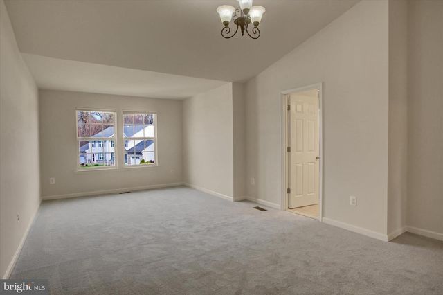 8 ROMANCE LN, Chambersburg, PA 17202
