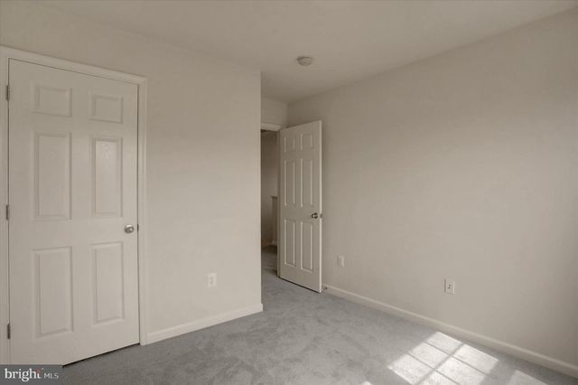 8 ROMANCE LN, Chambersburg, PA 17202