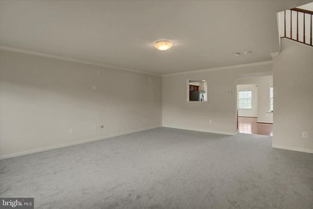 8 ROMANCE LN, Chambersburg, PA 17202
