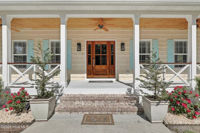 353 Washington Acres Road, Hampstead, NC 28443