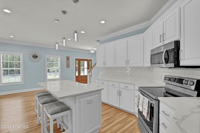 353 Washington Acres Road, Hampstead, NC 28443