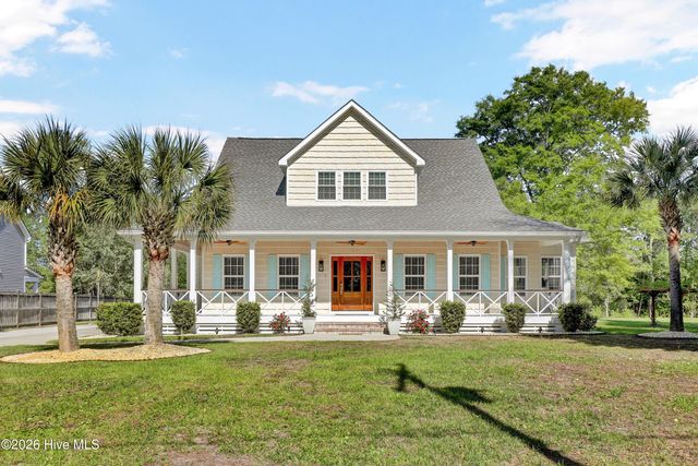 353 Washington Acres Road, Hampstead, NC 28443