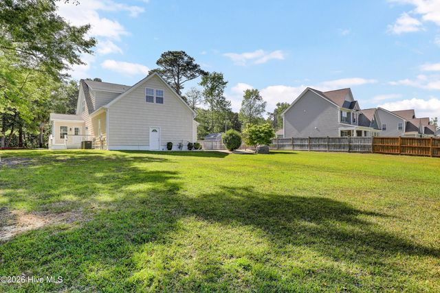 353 Washington Acres Road, Hampstead, NC 28443