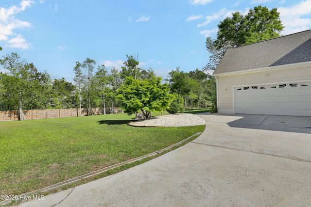 353 Washington Acres Road, Hampstead, NC 28443