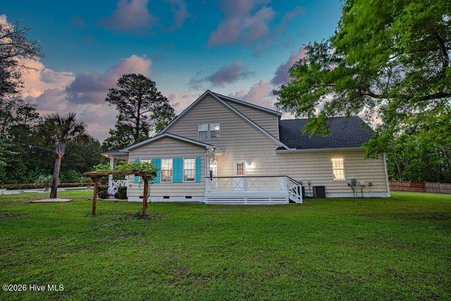 353 Washington Acres Road, Hampstead, NC 28443
