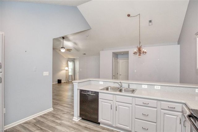 510 Tabb Smith TRL, Yorktown, VA 23693