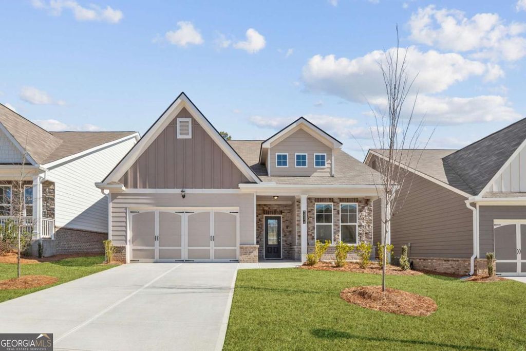 2434 Anhinga Drive, Loganville, GA 30052