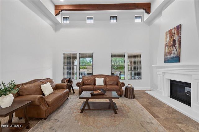 5616 E LIBBY Street, Scottsdale, AZ 85254