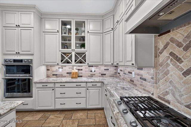 5616 E LIBBY Street, Scottsdale, AZ 85254