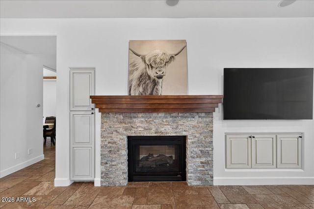 5616 E LIBBY Street, Scottsdale, AZ 85254
