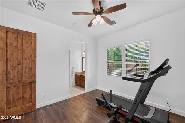 5616 E LIBBY Street, Scottsdale, AZ 85254