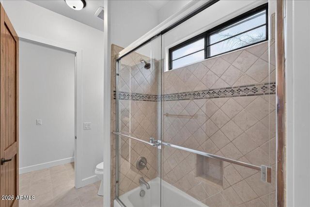 5616 E LIBBY Street, Scottsdale, AZ 85254