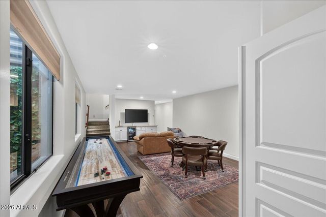 5616 E LIBBY Street, Scottsdale, AZ 85254