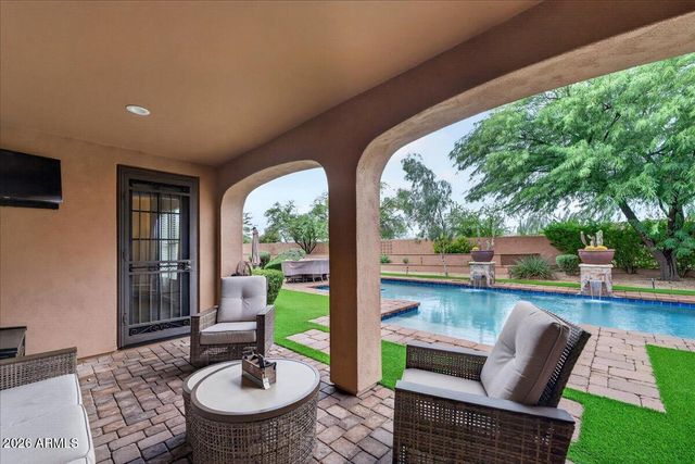 5616 E LIBBY Street, Scottsdale, AZ 85254