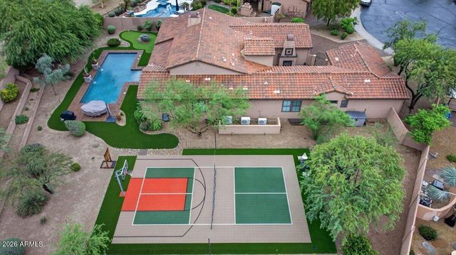 5616 E LIBBY Street, Scottsdale, AZ 85254