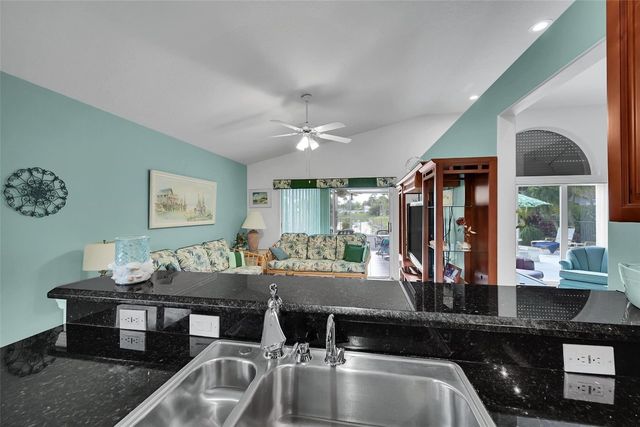 4530 NW 7th Street, Deerfield Beach, FL 33442