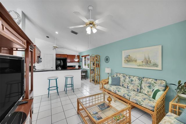 4530 NW 7th Street, Deerfield Beach, FL 33442