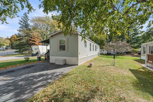 27 Hayes Park, Exeter, NH 03833