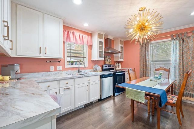 27 Hayes Park, Exeter, NH 03833