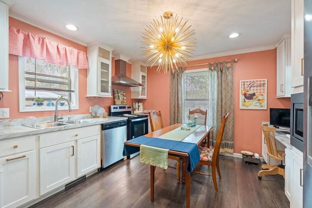 27 Hayes Park, Exeter, NH 03833