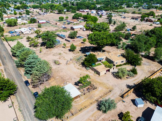 16 Bennett Road, Los Lunas, NM 87031