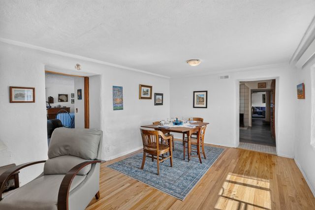 16 Bennett Road, Los Lunas, NM 87031