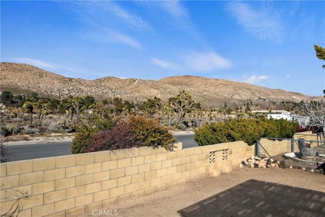54999 Martinez 101, Yucca Valley, CA 92284