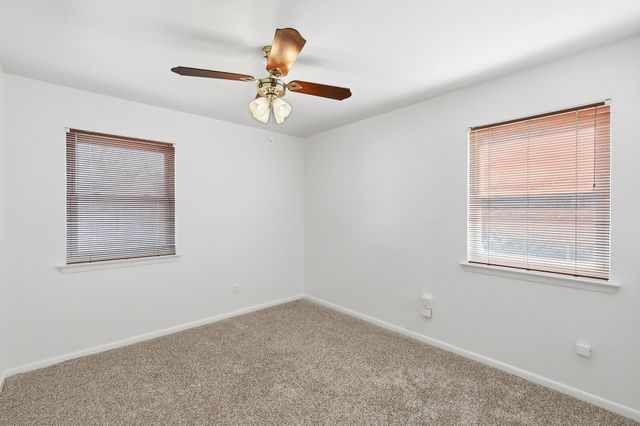 808 Bridle Avenue, White Settlement, TX 76108