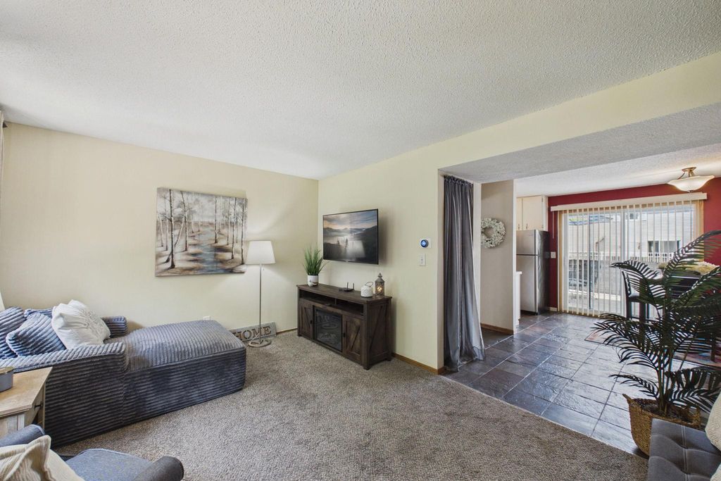 1467 Goodwin Avenue N, Oakdale, MN 55128 — photo 5