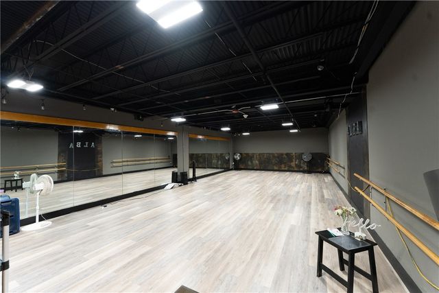 1 Racquet Ln (Studio Suite), Monroeville, PA 15146