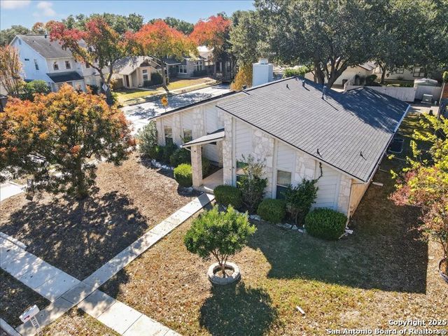 13703 Stony Forest Dr, San Antonio, TX 78231