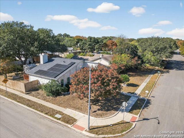 13703 Stony Forest Dr, San Antonio, TX 78231