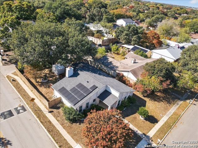 13703 Stony Forest Dr, San Antonio, TX 78231