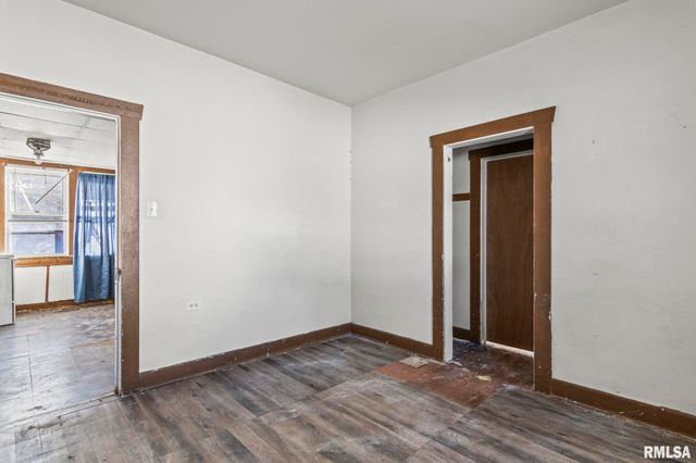 534 S LIVINGSTON Street, Springfield, IL 62703