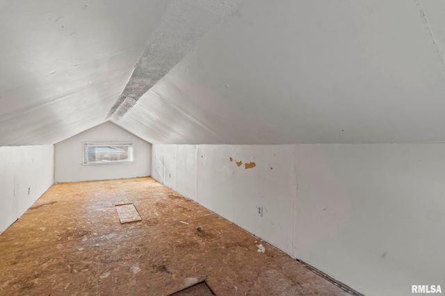 534 S LIVINGSTON Street, Springfield, IL 62703