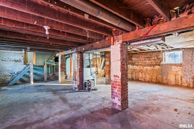 534 S LIVINGSTON Street, Springfield, IL 62703