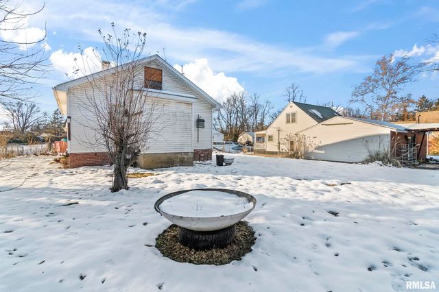 534 S LIVINGSTON Street, Springfield, IL 62703