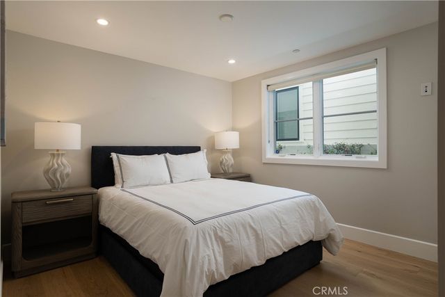 711 Marigold Avenue, Corona Del Mar, CA 92625