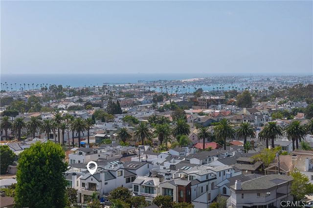 711 Marigold Avenue, Corona Del Mar, CA 92625