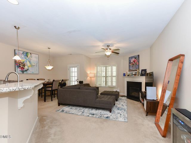 155 Cypress Hill Lane, Holly Springs, NC 27540